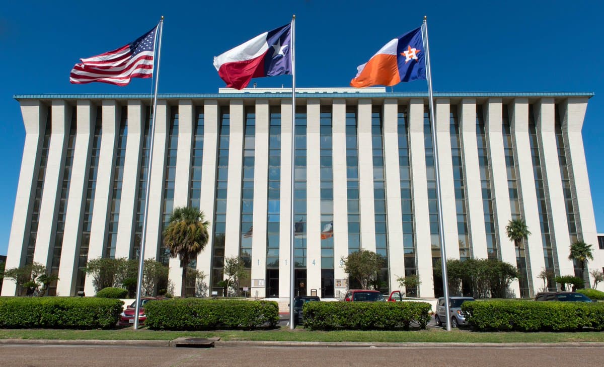 Artificial turf installation in Pasadena, TX