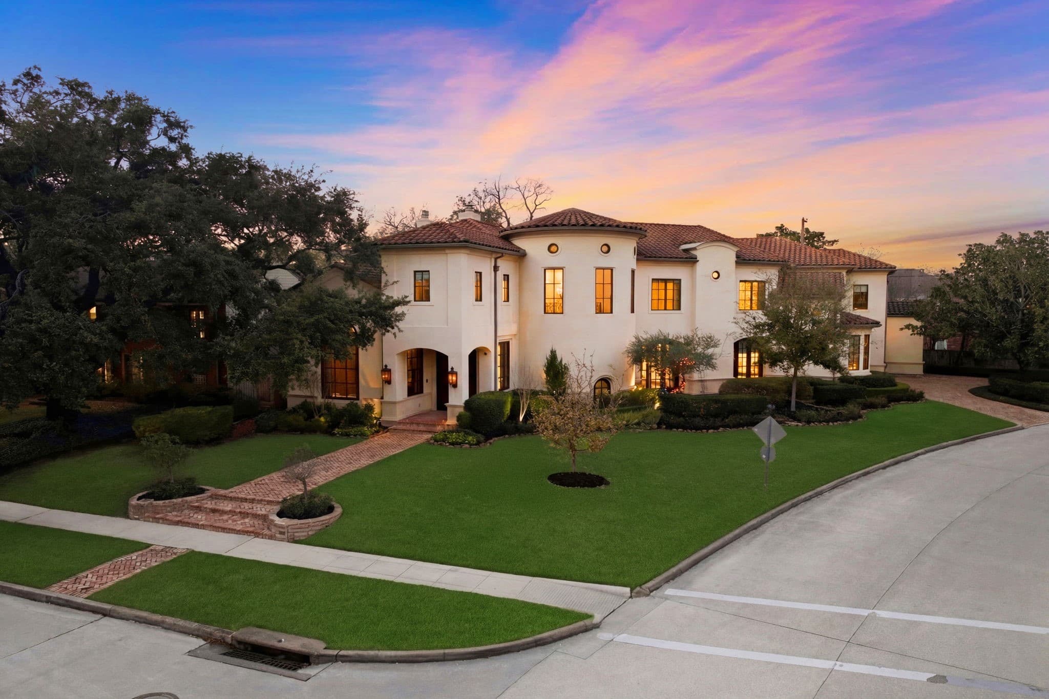 Artificial turf installation in Spring Valley Village, TX