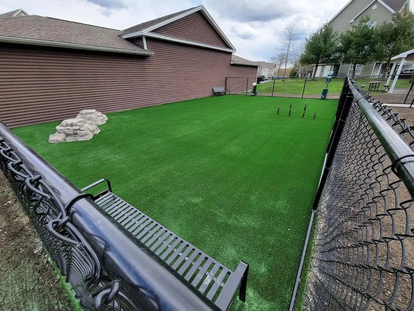 Mold-resistant turf in Houston